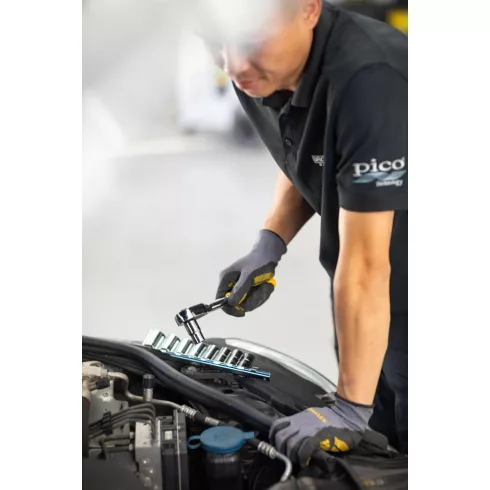 STANLEY 1/4 ' dugókulcs szett 5 fokonkénti fogazással                                                 STMT82666-0