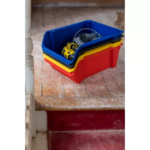 STANLEY Essentials falra szerelhető piros tartó 5-ös méret                                            STST82745-1