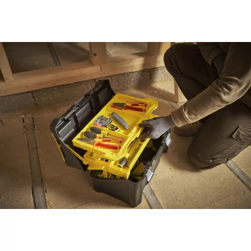 STANLEY Essential konzolos szerszámos láda                                                            STST83397-1