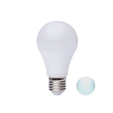 LED E27 körte hidegfehér